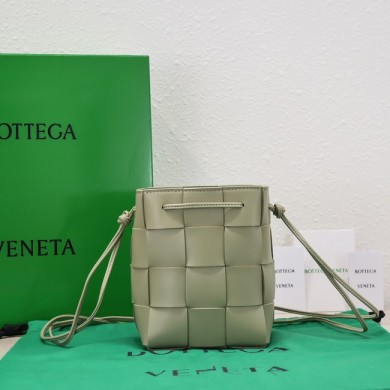 Bottega Veneta Small Cassette Bucket Bag 680218 Travertine BV570Sy67