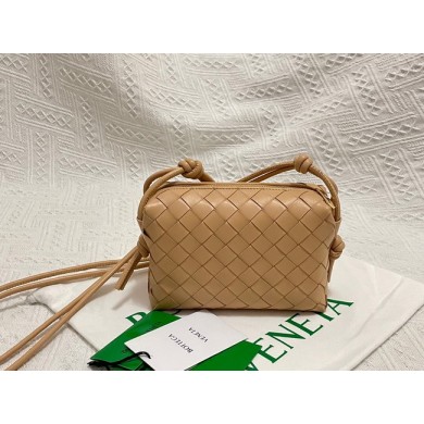 Replica Bottega Veneta Mini intrecciato leather cross-body bag 680254 Almond BV1043fN93