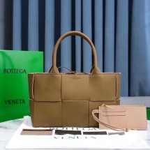 Bottega Veneta ARCO TOTE 609175 MOUTARDE BV74zS17