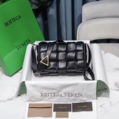 Bottega Veneta PADDED CASSETTE BAG 591970 black BV427Mu87