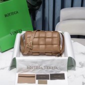 Bottega Veneta PADDED CASSETTE BAG 591970 Sandalwood BV611jB82